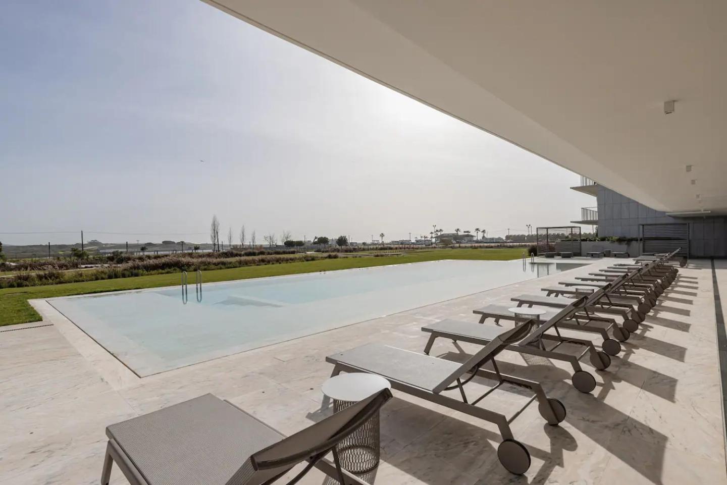 Bayline- Beachfront And Pool Armacao de Pera Ngoại thất bức ảnh